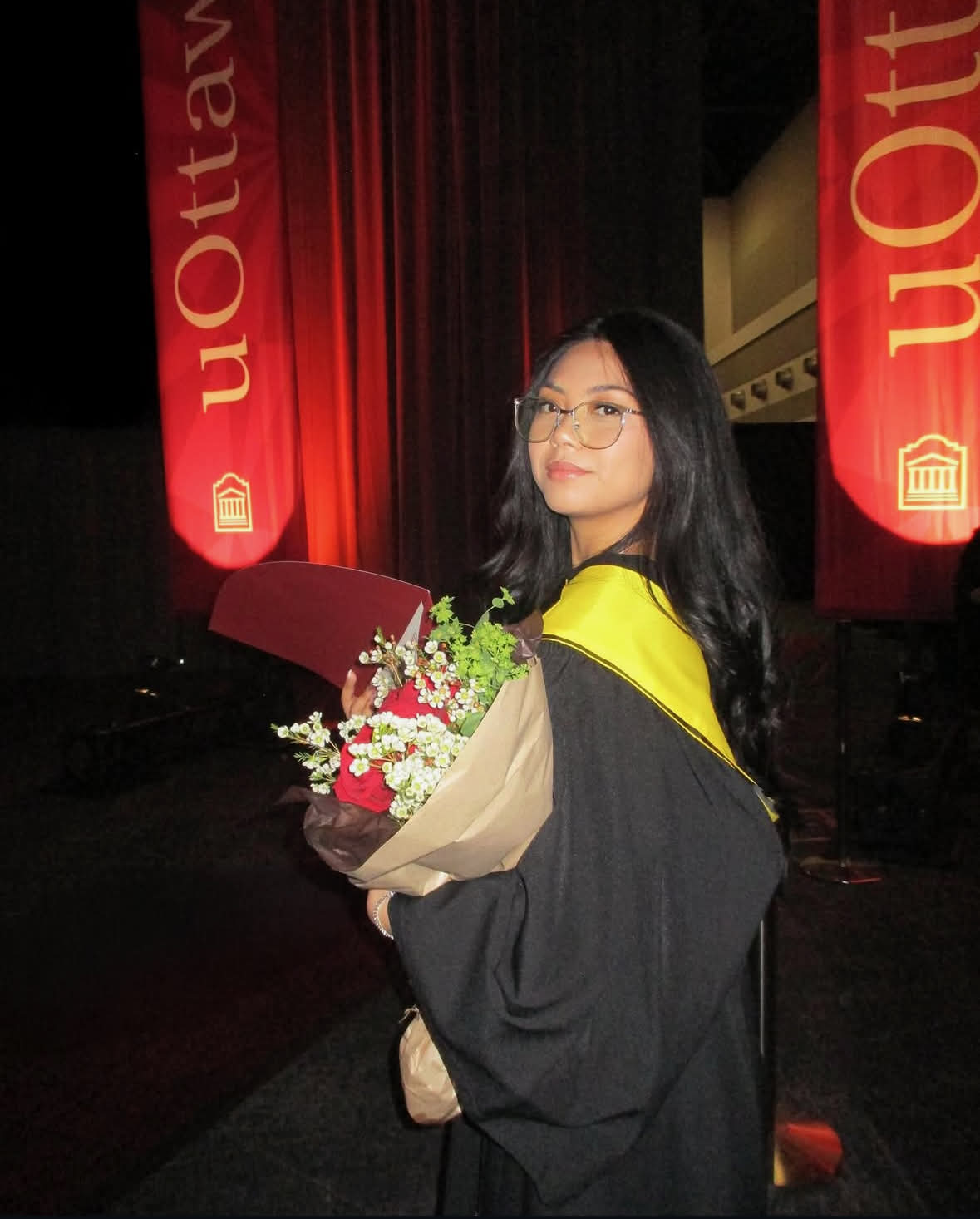 Skyelar Rojas at convocation